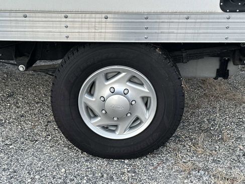 New 2025 Ford E-350 and Econoline 350 Super Duty w/ Power Equipment Group image 22