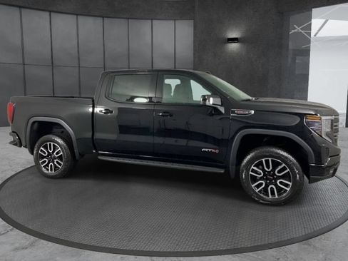 Used 2026 GMC Sierra 1500 AT4 w/ AT4 Premium Package AWD/4WD image 3