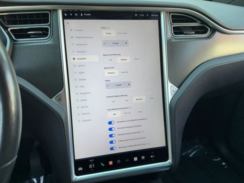 Used 2017 Tesla Model X 100D image 23