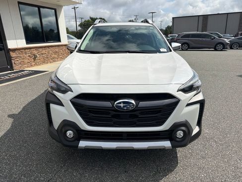 Used 2025 Subaru Outback Touring XT w/ Popular Package #2 AWD/4WD image 12