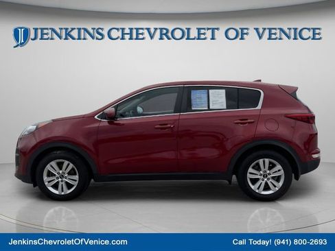 Used 2019 Kia Sportage LX FWD image 9