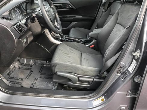 Used 2016 Honda Accord LX image 14