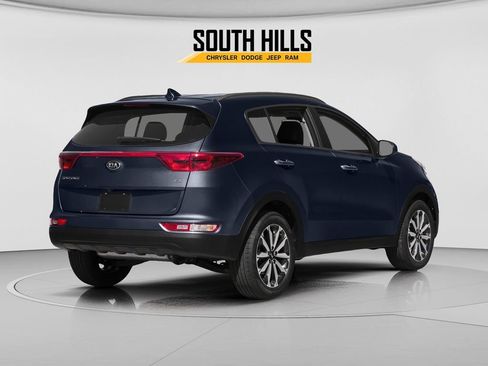 Used 2017 Kia Sportage EX AWD/4WD image 2