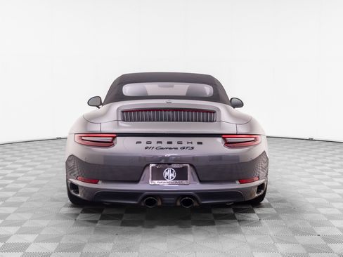 Used 2018 Porsche 911 Carrera GTS RWD image 10