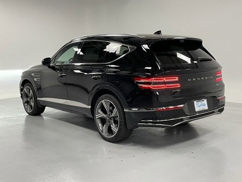 New 2025 Genesis GV80 3.5T Prestige image 3