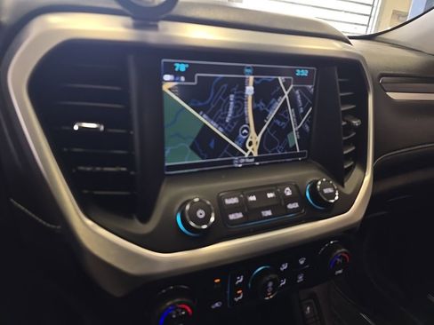 Used 2019 GMC Acadia SLT image 8