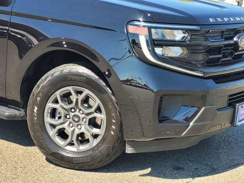 Certified 2025 Ford Expedition Max Active AWD/4WD image 6