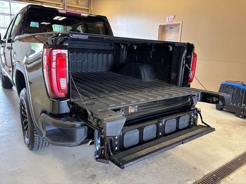 Used 2023 GMC Sierra 1500 AT4 AWD/4WD image 24
