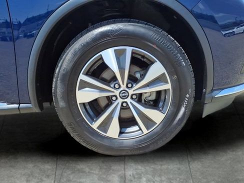 Used 2023 Nissan Murano SV AWD/4WD image 9