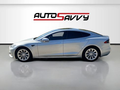 Used 2018 Tesla Model S 75D image 4