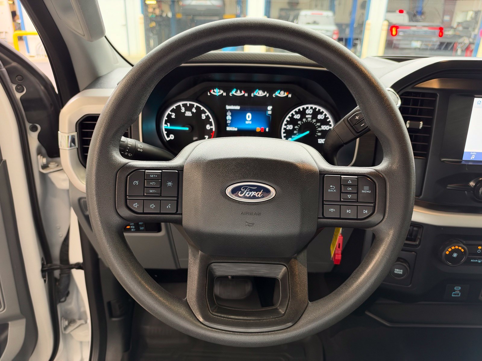 Used 2023 Ford F150 XL RWD image 14