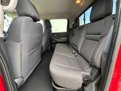 Used 2022 Nissan Frontier SV RWD image 30