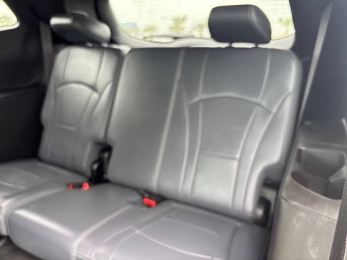 Used 2024 Buick Enclave Premium FWD image 24