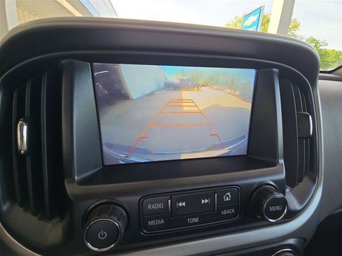 Used 2017 Chevrolet Colorado LT w/ Luxury Package, Chrome AWD/4WD image 15