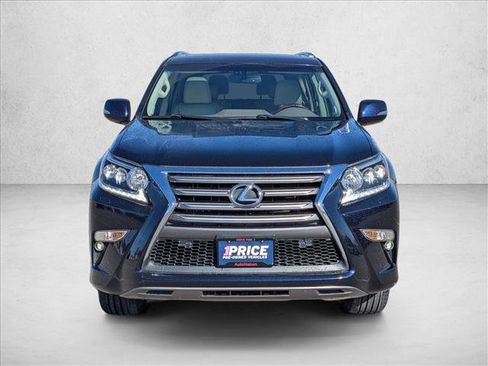 Used 2018 Lexus GX 460 image 2