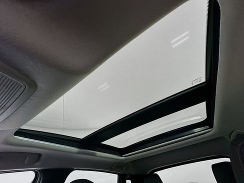 New 2026 Nissan Kicks SR w/ SR Premium Package image 15