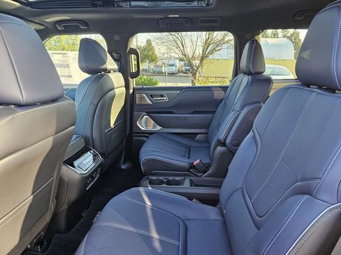 New 2026 INFINITI QX80 4WD image 21