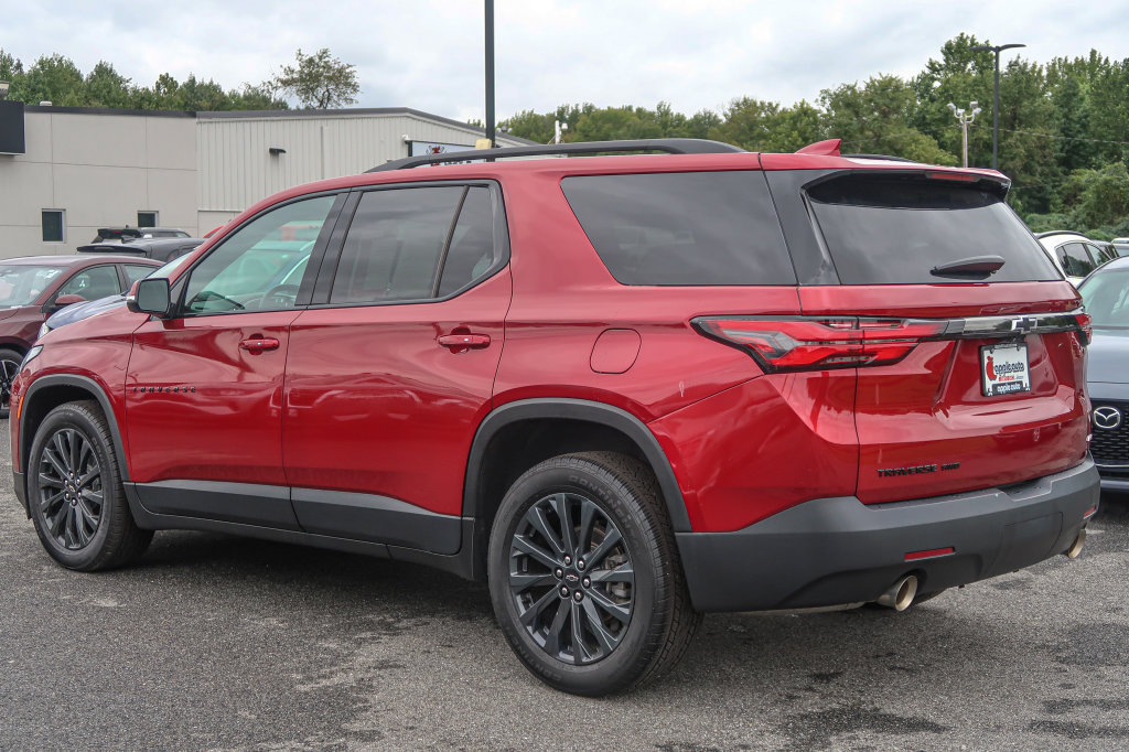 Used 2023 Chevrolet Traverse RS AWD/4WD image 12