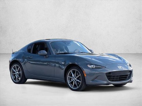 Used 2022 MAZDA MX-5 Miata RF Grand Touring image 3