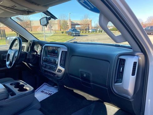 Used 2017 GMC Sierra 1500 SLE w/ SLE Value Package image 25