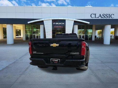 Used 2025 Chevrolet Silverado 3500 High Country w/ High Country Premium Package AWD/4WD image 7
