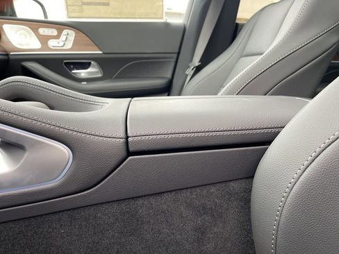 New 2025 Mercedes-Benz GLE 450 4MATIC image 11