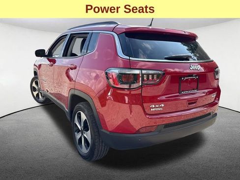 Used 2018 Jeep Compass Latitude w/ Popular Equipment Group AWD/4WD image 10