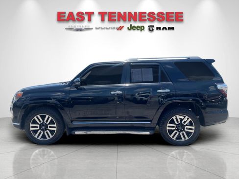 Used 2017 Toyota 4Runner Limited AWD/4WD image 6