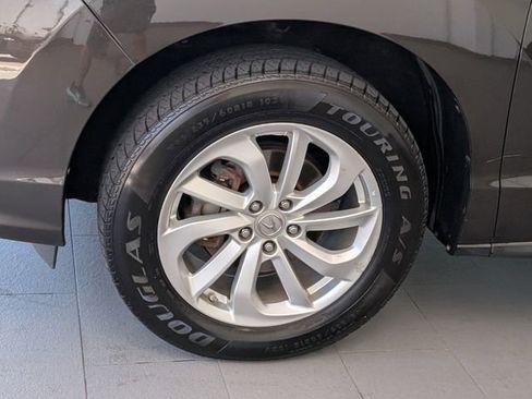 Used 2017 Acura RDX AWD image 4