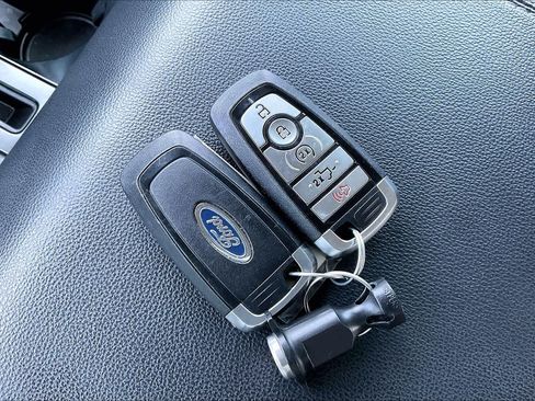 Used 2023 Ford F150 Lariat w/ Equipment Group 502A High AWD/4WD image 14