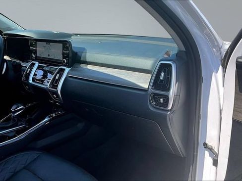Certified 2021 Kia Sorento SX Prestige AWD/4WD image 26