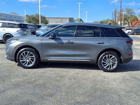 Certified 2022 Lincoln Corsair FWD w/ Equipment Group 101A image 24