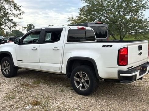 Used 2018 Chevrolet Colorado Z71 AWD/4WD image 5