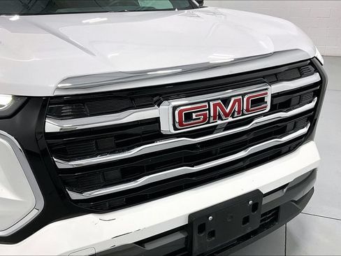 Used 2025 GMC Terrain Elevation FWD image 33
