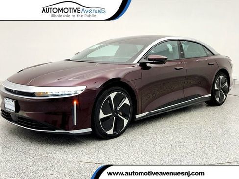 Used 2023 Lucid Air Touring image 1