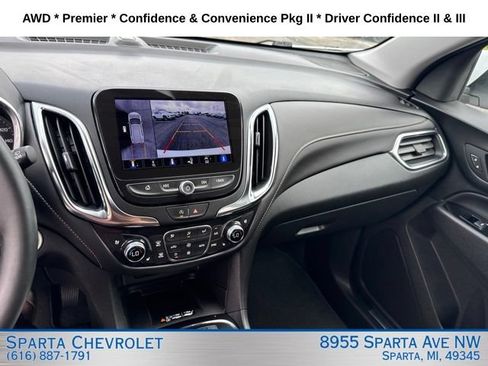 Used 2024 Chevrolet Equinox Premier AWD/4WD image 25