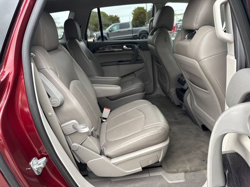 Used 2017 Buick Enclave Convenience image 25