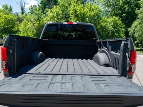 Used 2018 Ford F150 Lariat w/ Equipment Group 502A Luxury AWD/4WD image 36