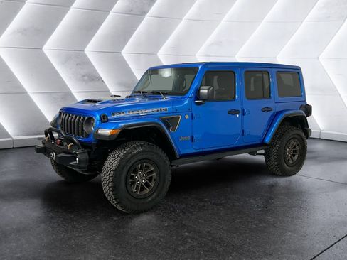 Used 2024 Jeep Wrangler Unlimited Rubicon 392 image 3