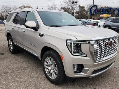 Used 2023 GMC Yukon Denali w/ LPO, Floor Liner Package