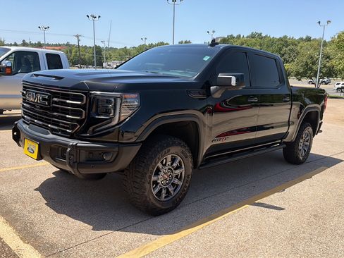 Used 2026 GMC Sierra 1500 AT4X AWD/4WD image 33