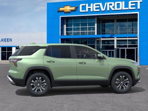 New 2026 Chevrolet Equinox LT w/ Convenience Package II image 6