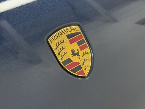 Certified 2022 Porsche Macan image 62