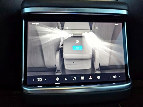 Used 2023 Tesla Model X Plaid image 56