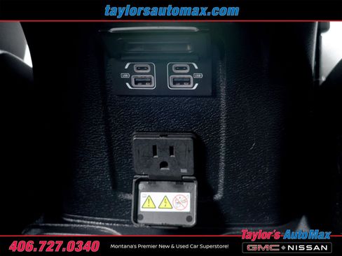 Used 2022 Jeep Gladiator Mojave w/ LED Lighting Group AWD/4WD image 29
