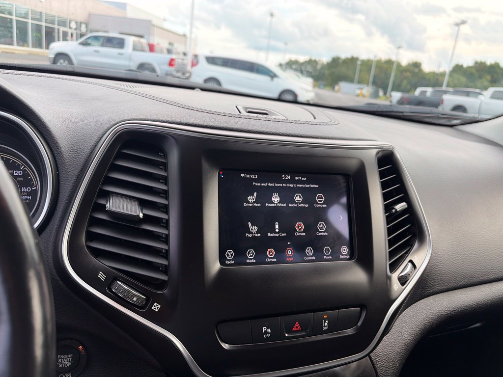 Certified 2021 Jeep Cherokee Latitude Lux FWD image 33
