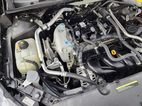 Used 2023 Nissan Sentra SV image 19