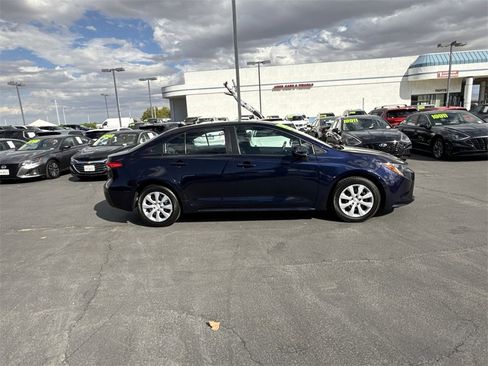 Used 2023 Toyota Corolla LE image 28