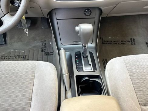 Used 2006 Toyota Camry LE FWD image 21