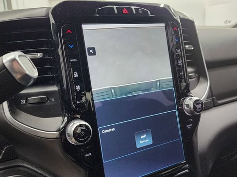 Used 2022 RAM 2500 Big Horn w/ Night Edition image 17